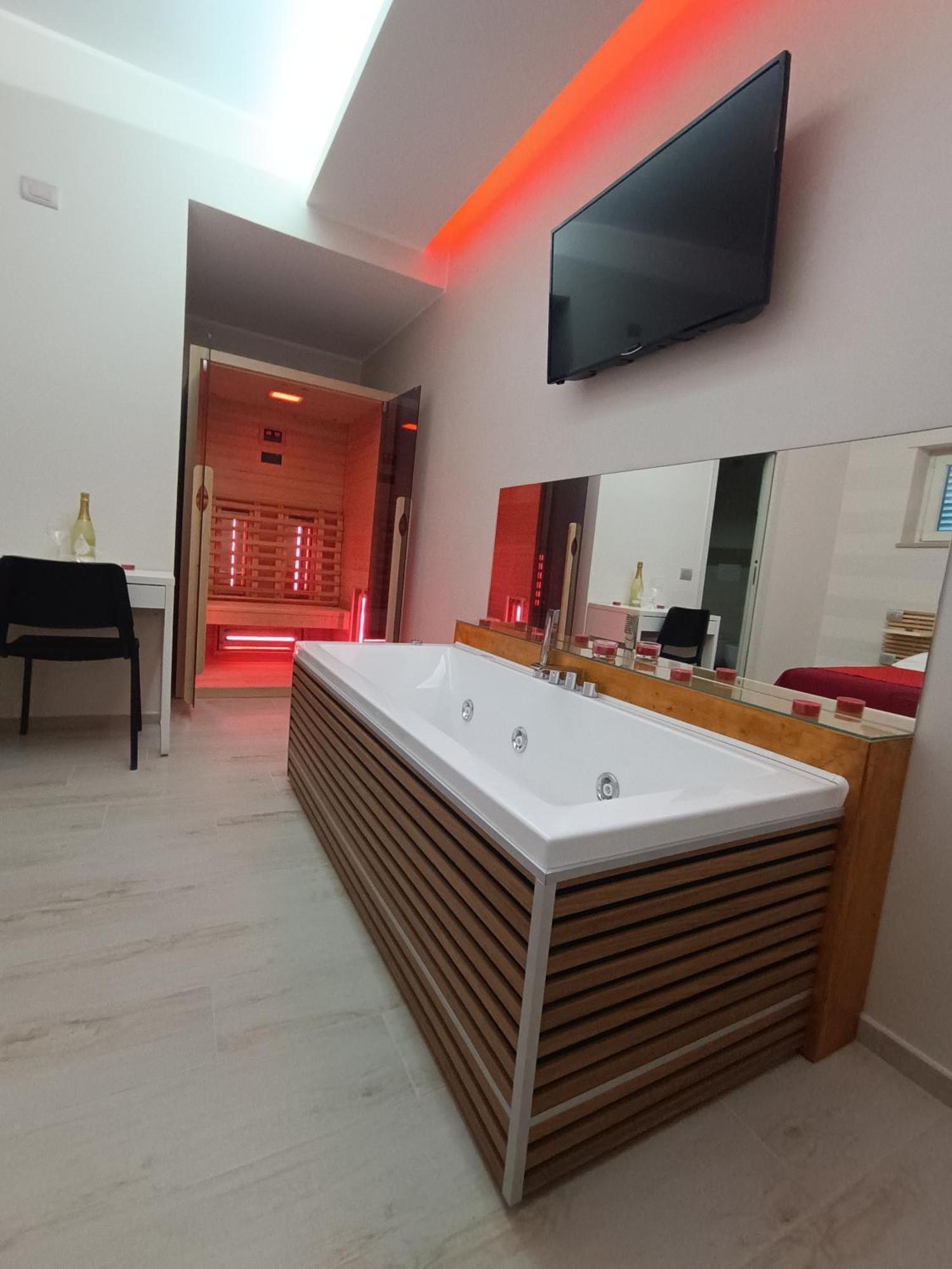 I Due Piccioncini Suite Grottaminarda Exterior photo